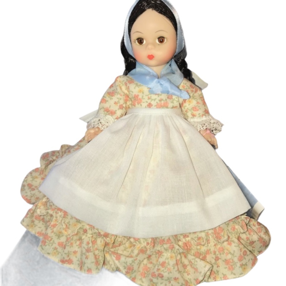 Vintage Madame Alexander doll ARGENTINA #571